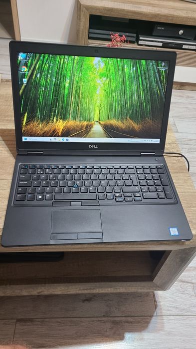 DELL latlitude 5590 i5 v pro 8 gen.win 11.