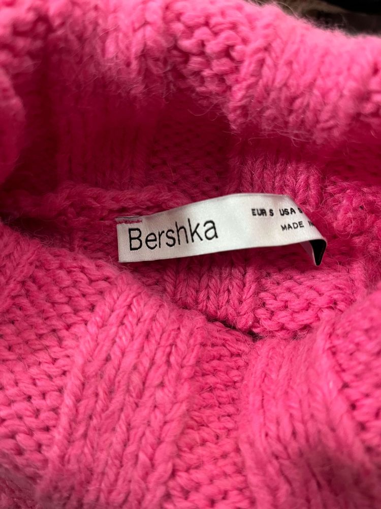 Bardzo krótki golf Bershka 36 S