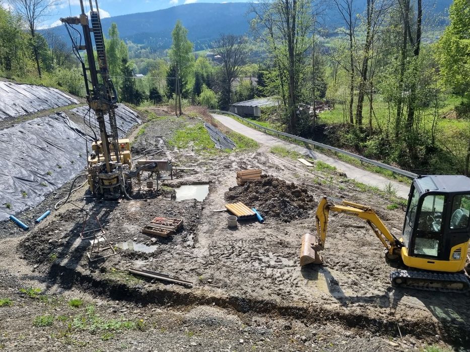 Studnie głębinowe wraz z podłączem