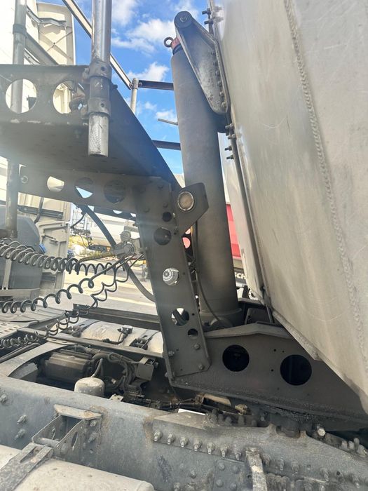 Naczepa schmitz wywrotka 2 sztuki