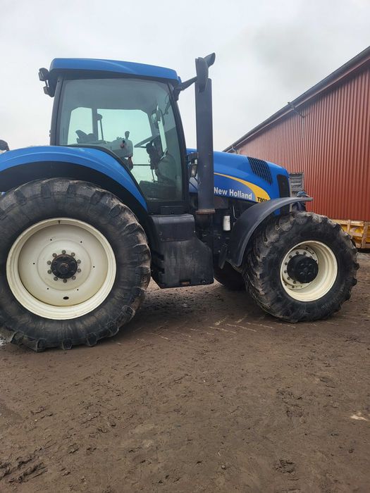 Ciągnik New Holland T 8030