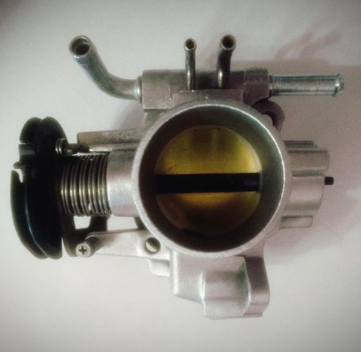 Дроссельная заслонка Ланос в хорошем состоянии