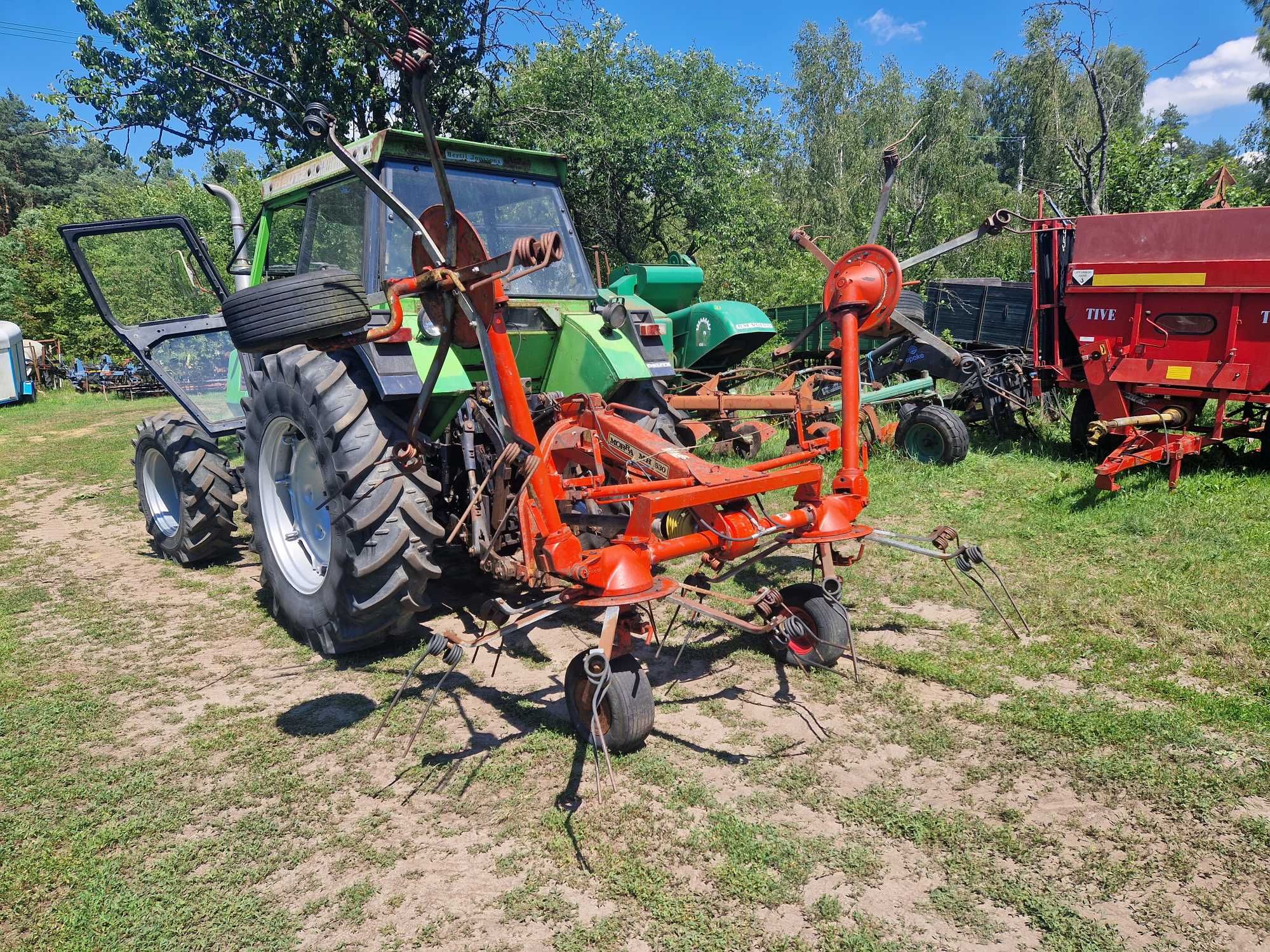 przetrząsarka Morra MH 530 hydraulicznie składana