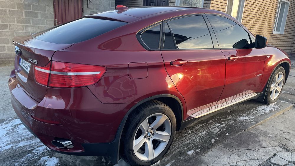 Продам BMW X6 2008 (можливий мінімальний торг біля капоту)