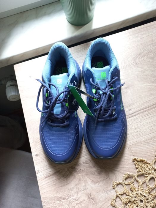Buty  sportowe  KARRIMOR nowe