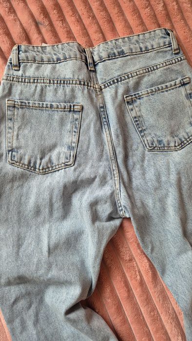 Новіт жіночі джинси мом,трапеція, S ,з високою талією