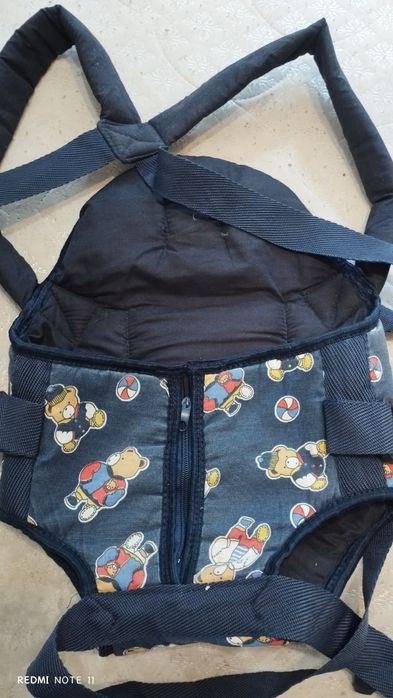 Рюкзак- кенгуру синего цвета