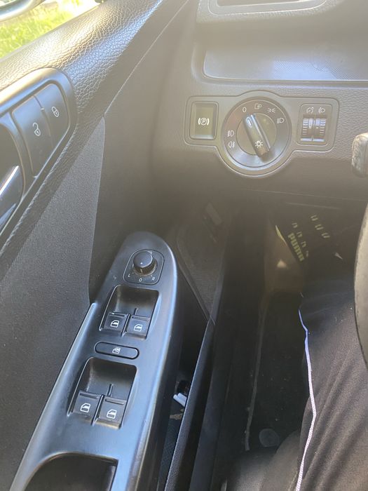 Volkswagen Passat B6 • 2.0 TDI • Автомат • 2007 рік