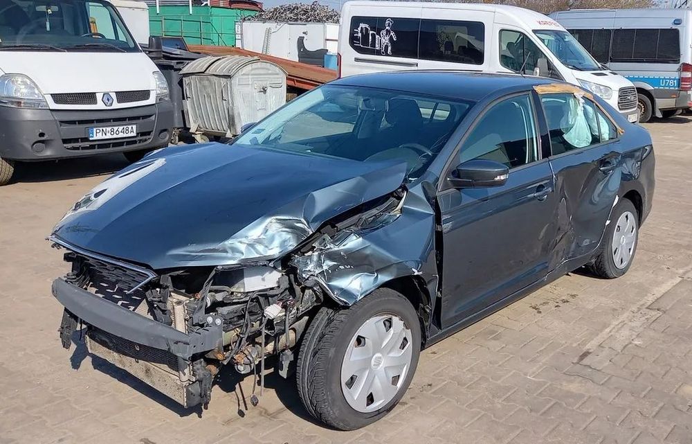 Seat Toledo salon Polska * rok 2017 * faktura Vat Marża * transport