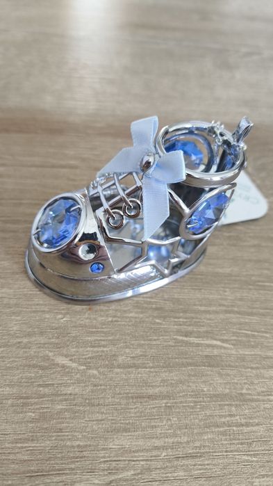 Bucik z kryształami swarovskiego, idealny prezent na chrzest/ roczek