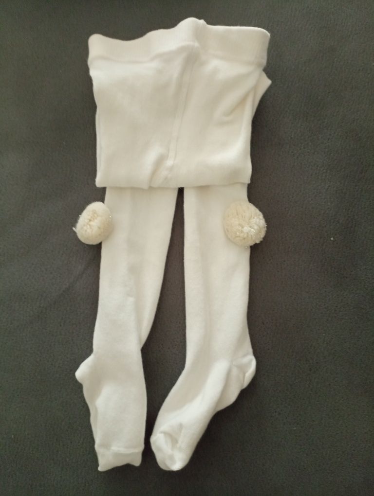 Conjunto de calção, body e meias para bebé