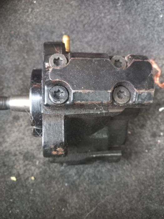 ПродамТнвд бмв  м57 3 литра  дизель