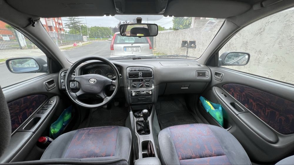 Vendo Toyota Avensis