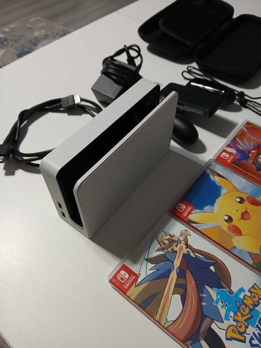 Sprzedam Nintendo Switch Oled