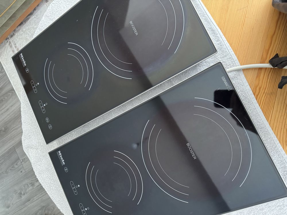 Індукційна варильна поверхня Miele KM418, 30 см