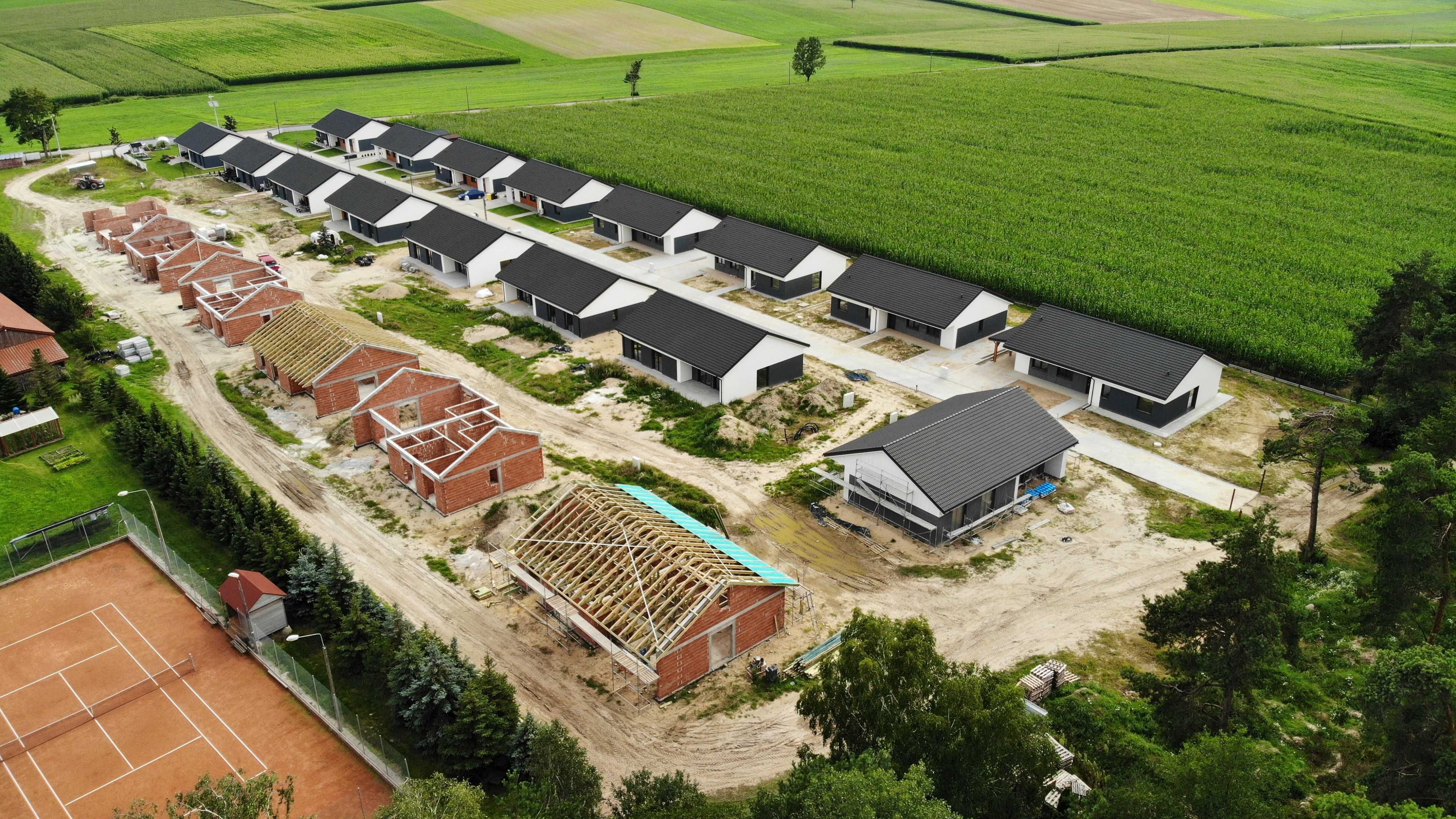 Parterowy, nowy wolnostojący dom 135 m2 / Zambrów