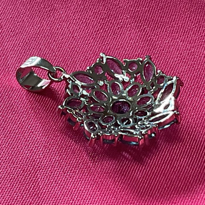 Pendente prata 925 medida 3 cm