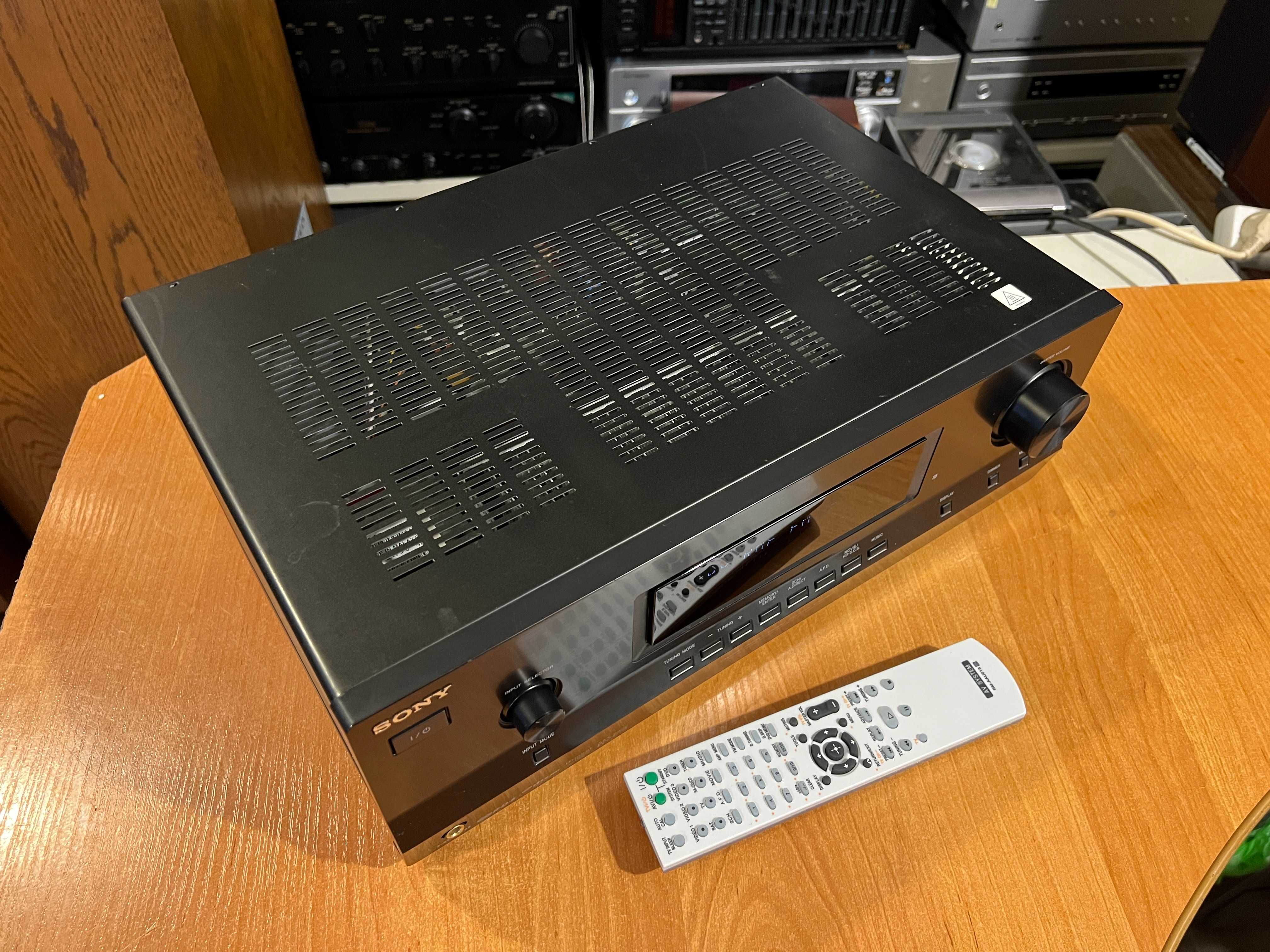 Amplituner Sony STR-DH520 Audio Room