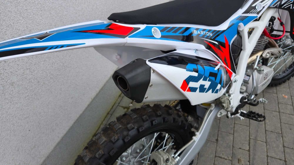 Dostawa GRATIS !!! Cross Barton NXT 250 , Raty, Mocny 24KM