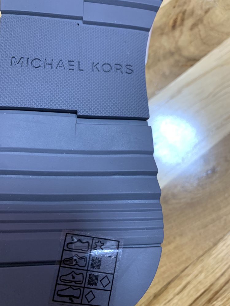 Жіночі кросівки Michael Kors 43T2ALFS3L