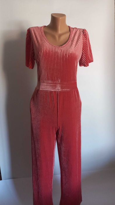 Рожевий комбінезон для вагітних  48 46 розмір