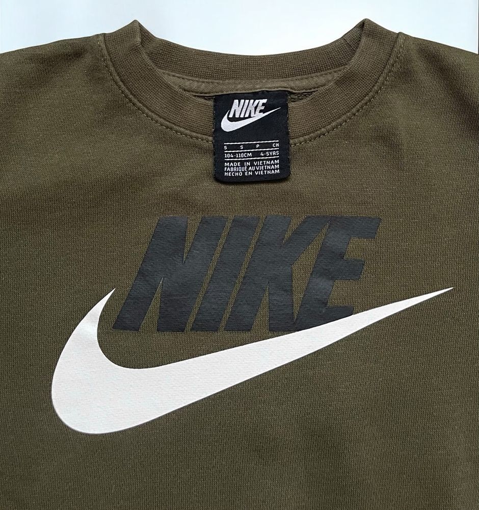 Джемпер, свитшот, кофта Nike на мальчика 4-5 лет