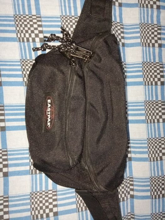 сумка на пояс кежуал естпак