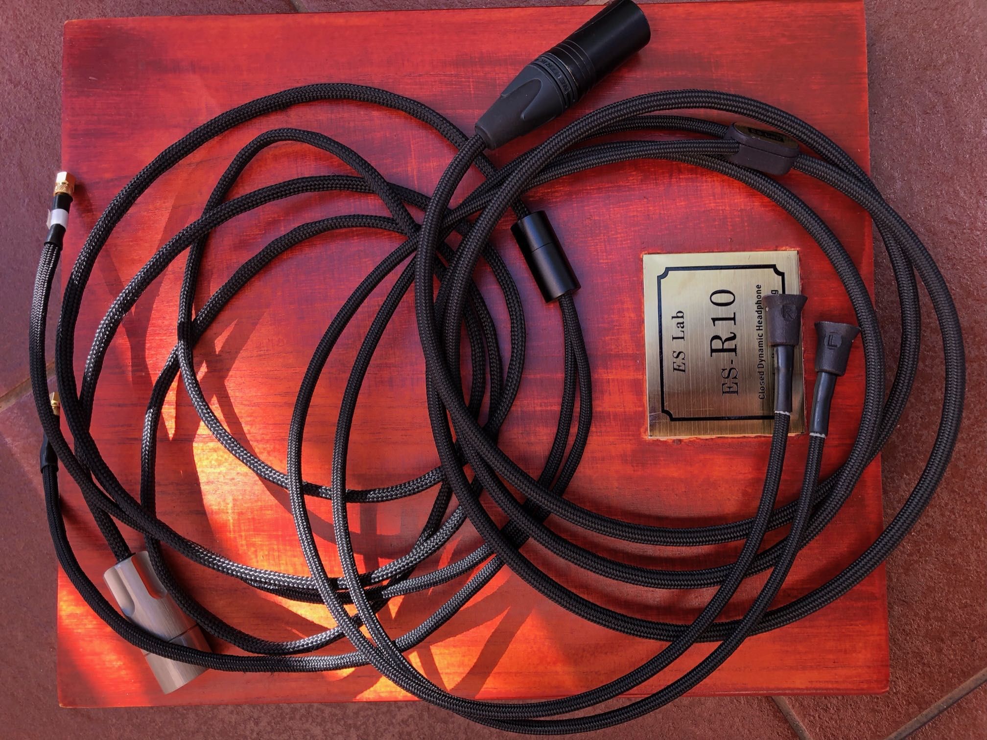 ES LAB R-10 Słuchawki Hi-end