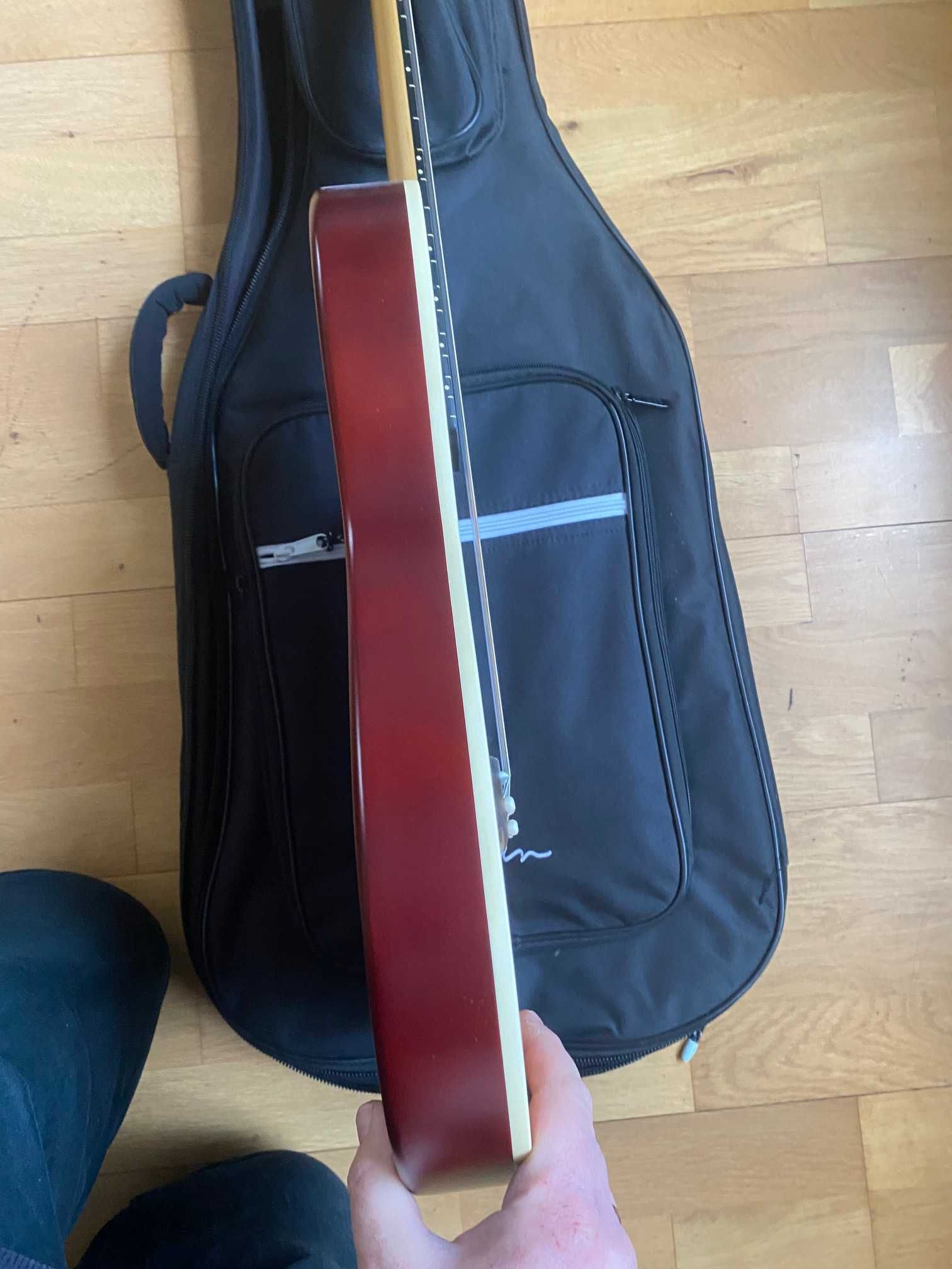 Godin A11 Glissentar A 11 strunowa gitara bezprogowa fretless Canada