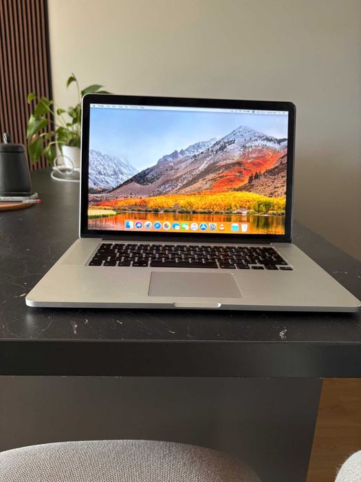 MacBook Pro (Retina, 15”, Mid 2015) — модель A1398