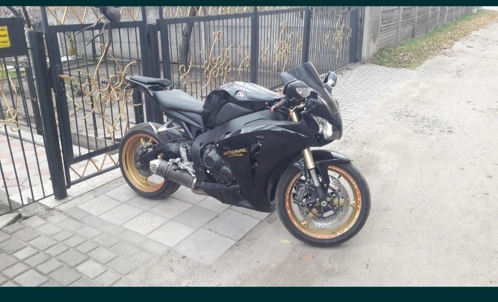 Хонда Honda CBR 1000RR двигун sc 59