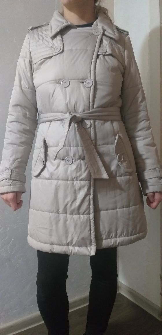 Куртка,пальто 44размер