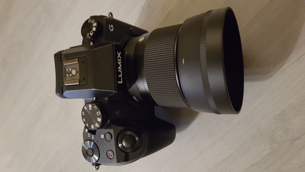 Panasonic Lumix DMC-G7 i Panasonic 14-140 mm (DMC-G7HEG-K)