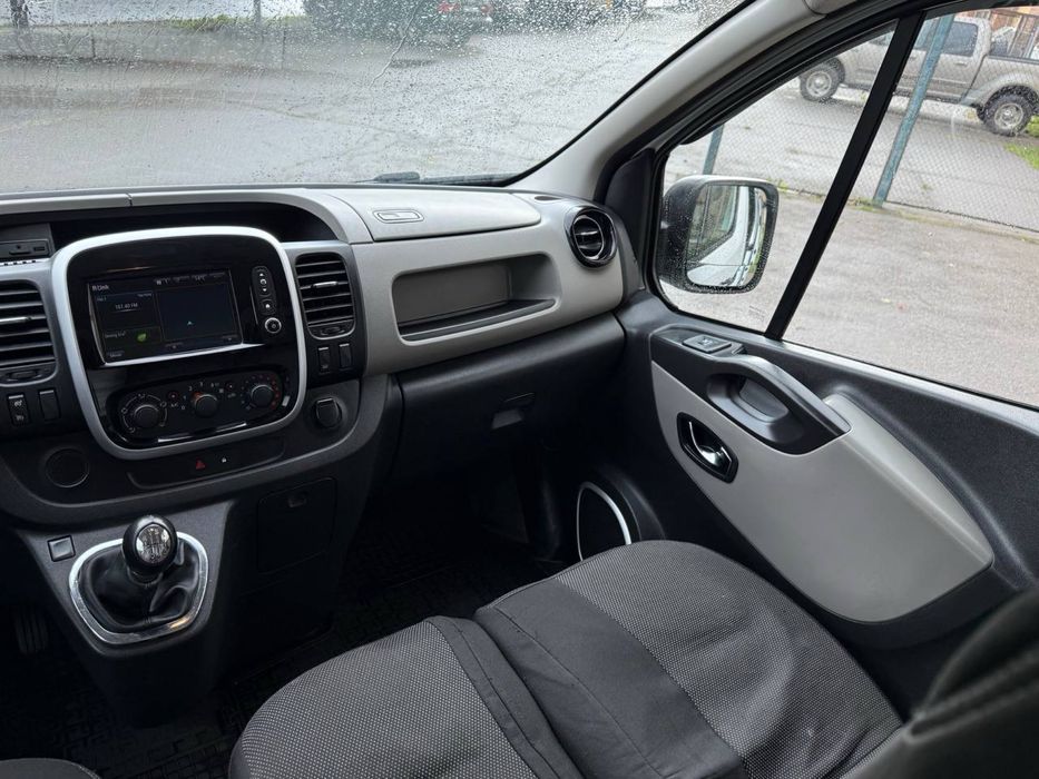 Продам Renault Trafic