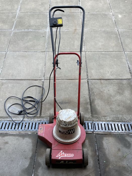kosiarka mesko ala 900W kompletna uszkodzona
