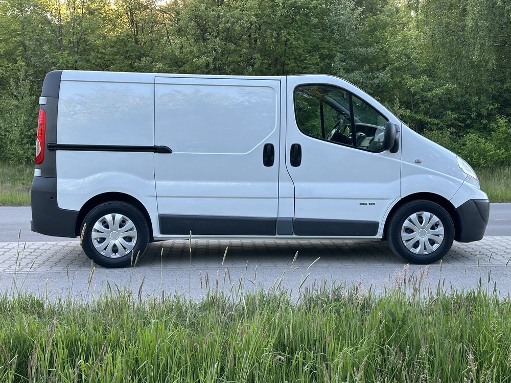 Nissan Primastar (Trafic Vivaro)**Klimatyzacja**Piękny stan**