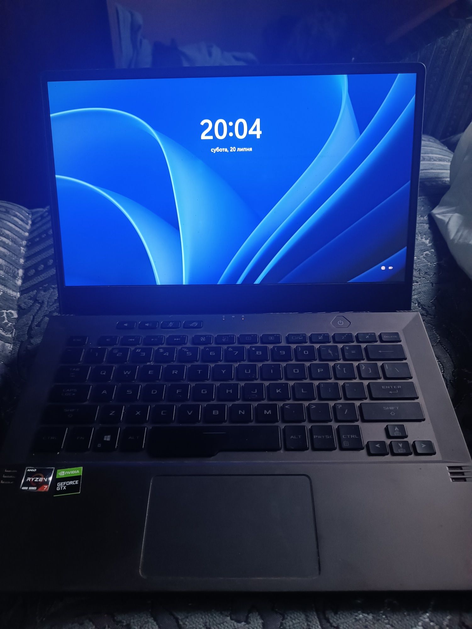 Asus Rog Sephyrus G14
