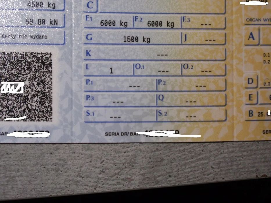 Przyczepa jednoosiowa zarejestrowana w kraju uszkodzona pozostałości 1-10 TON  z dokumentacją FV ,TANDEM,TRIDEM D35,45,46,47,50,55,brandys