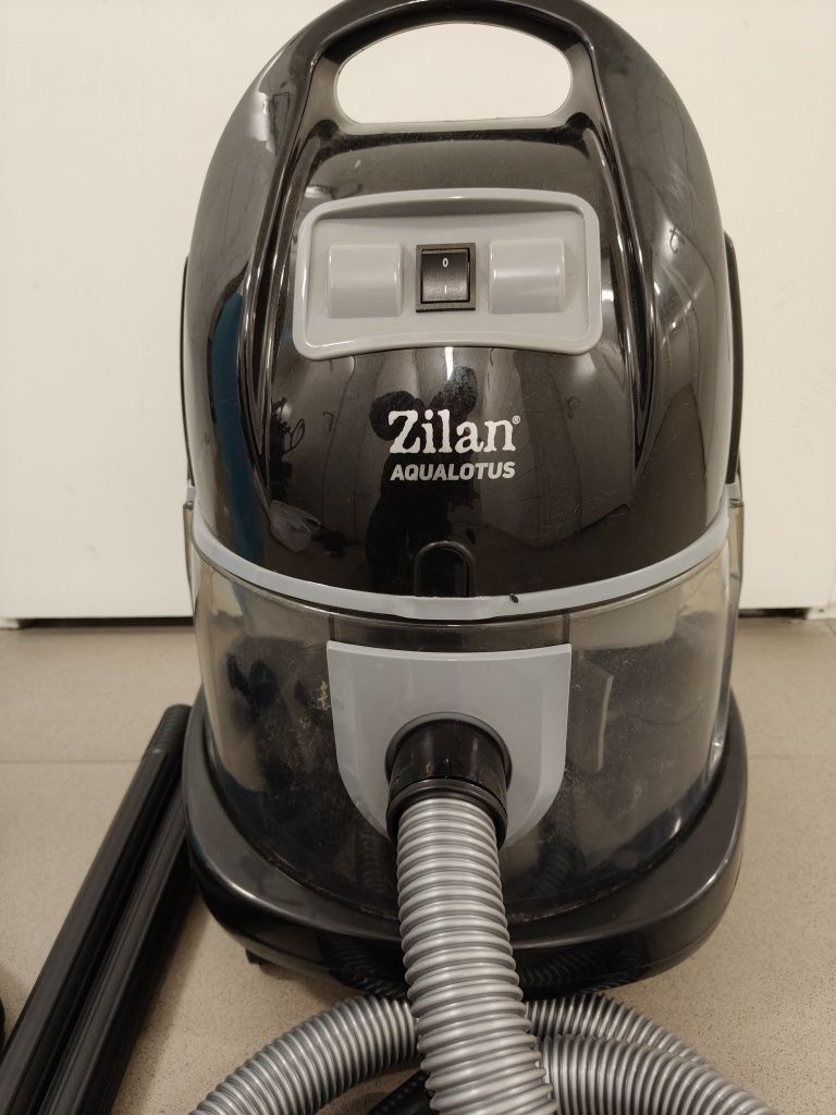 Пилосос з аквафільтром Zilan ZLN 8945G