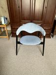 Gubi krzesło fotel Masculo dining chair wood base oryginalne