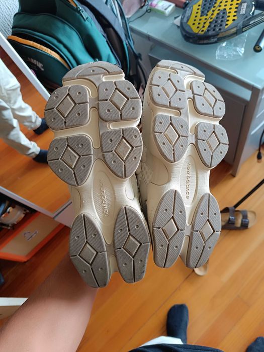 Newbalance 5090 cream black (usadas 3 vezes)