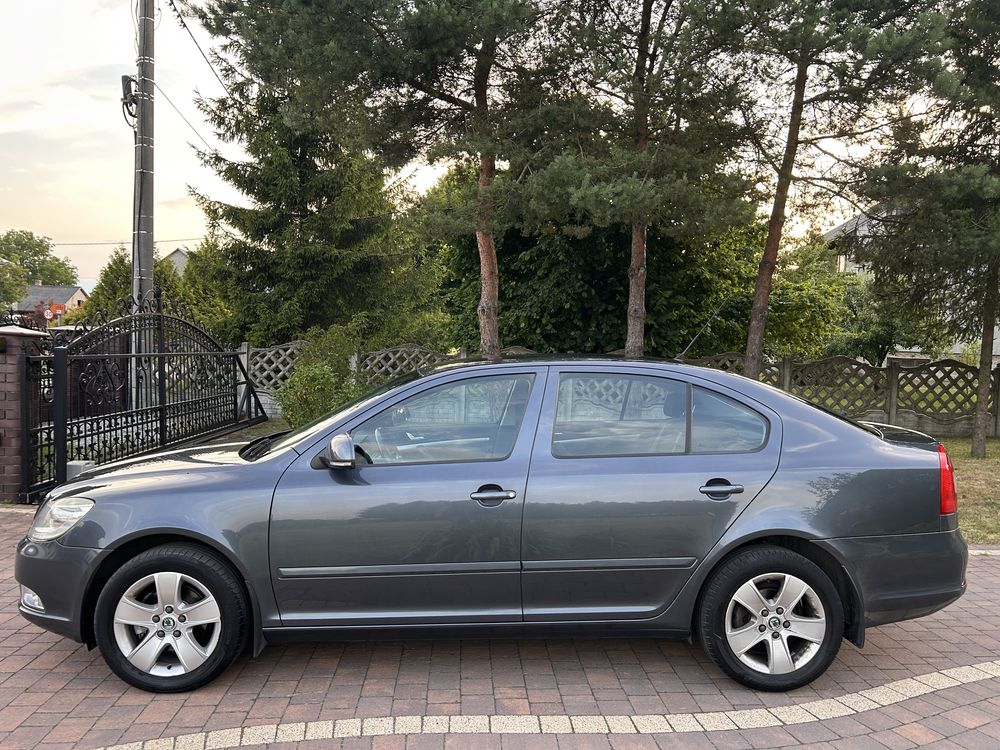 Skoda Octavia II lift klimatronik, tempomat, Pierwszy właści, Salon PL