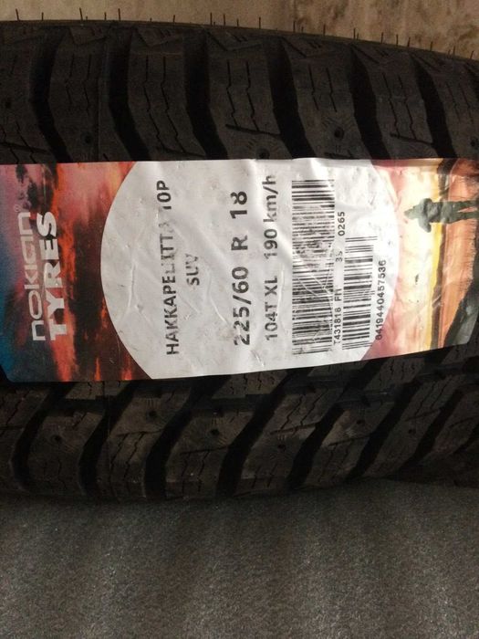 шини 225 60 R 18 nokian