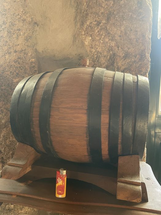 4 pipos barris antigos em madeira, decorativos