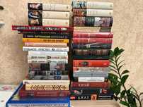 Продам різні книги