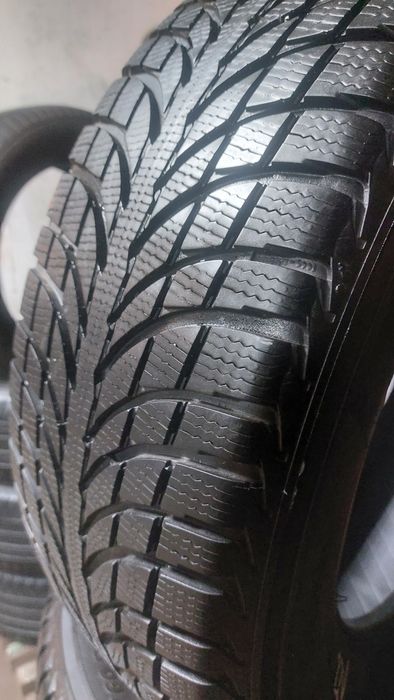 Зимние шины резина комплект Michelin Latitude Alpin LA2 235/60 R18