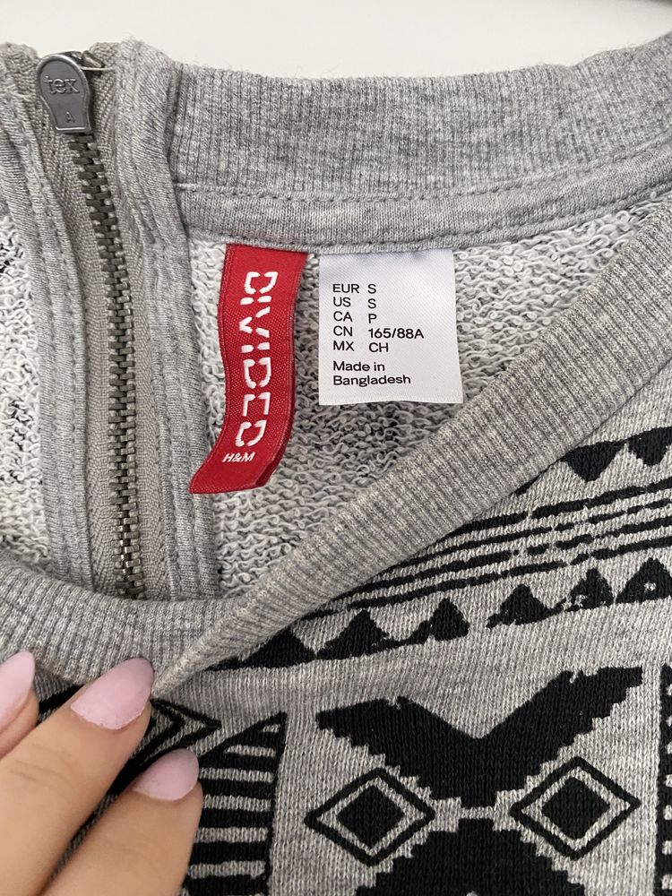 Szara mini sukienka w aztecki wzór H&M