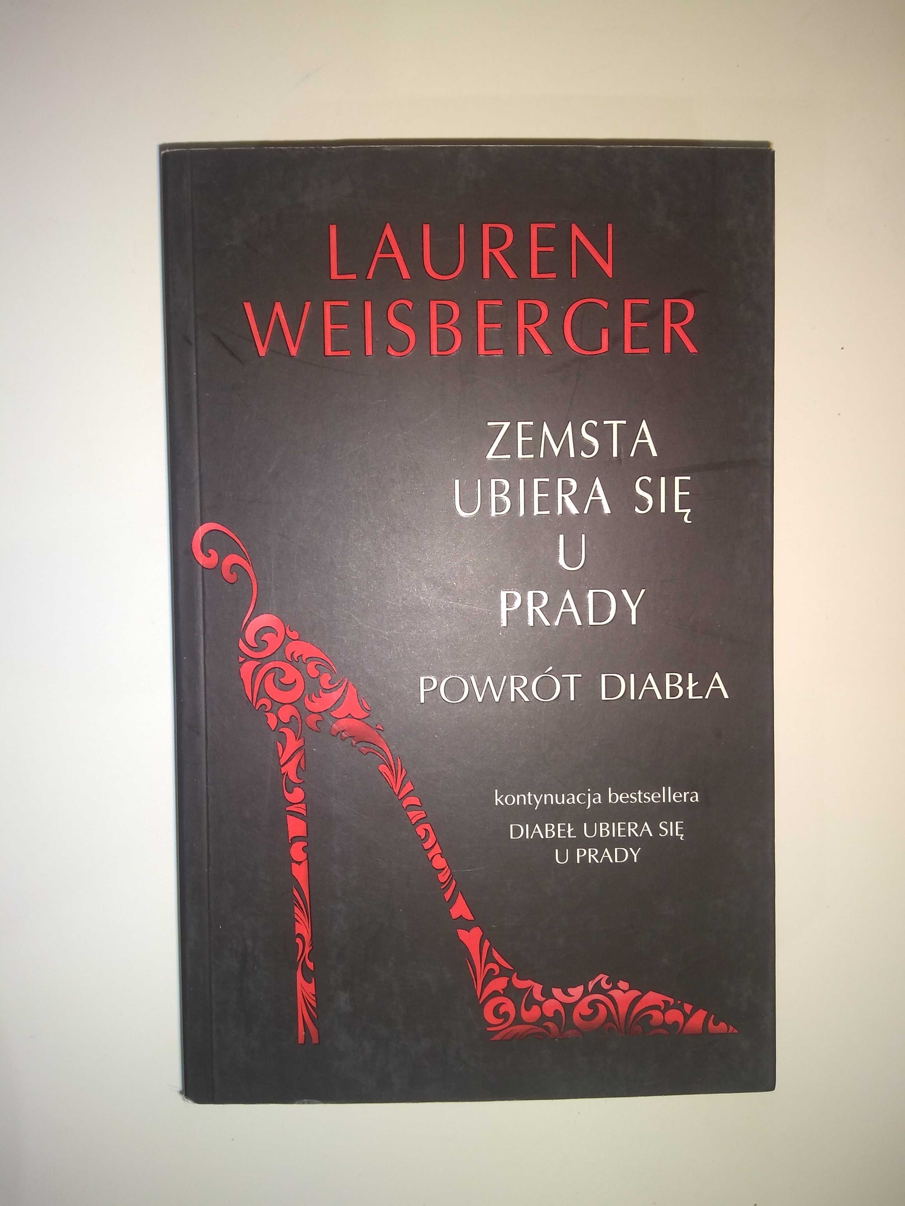 Dobra książka - Zemsta ubiera się u Prady L.Weisberger (P17)