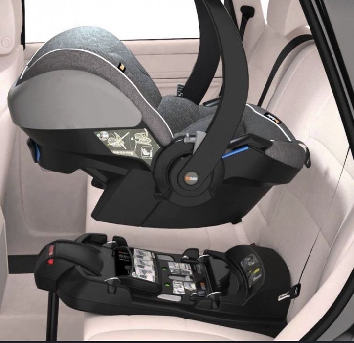 Автокрісло Babyzen yoyo + база isofix