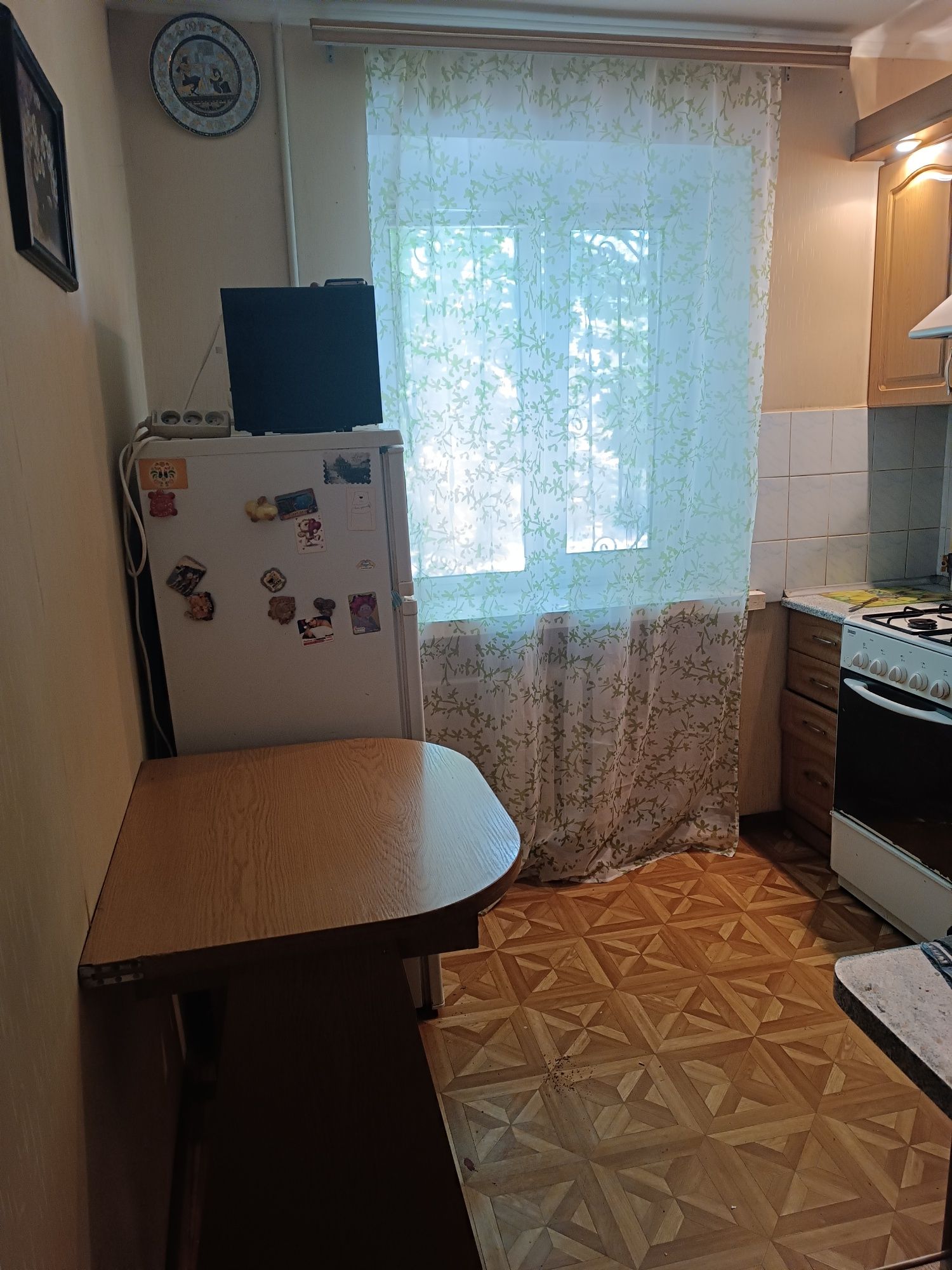 Продам 1 кк Театральная